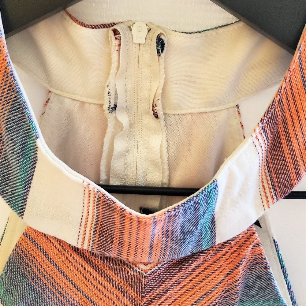 Crystal Sky White and Multi Colored Stripped Halter Back Zip-Up Romper Size S - Picture 6 of 16